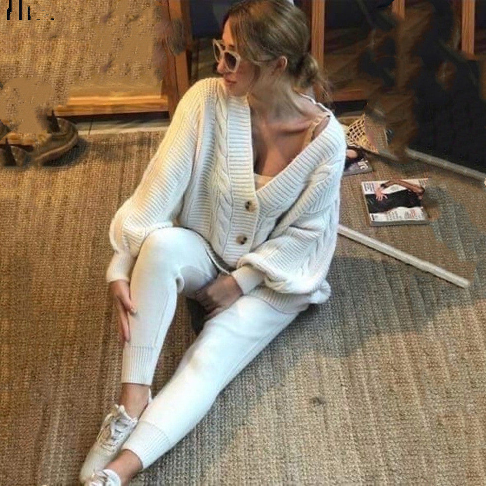 Emelina | Oversized gebreide kabeltrui en aansluitende broek - Knusse, chique gebreide kleding