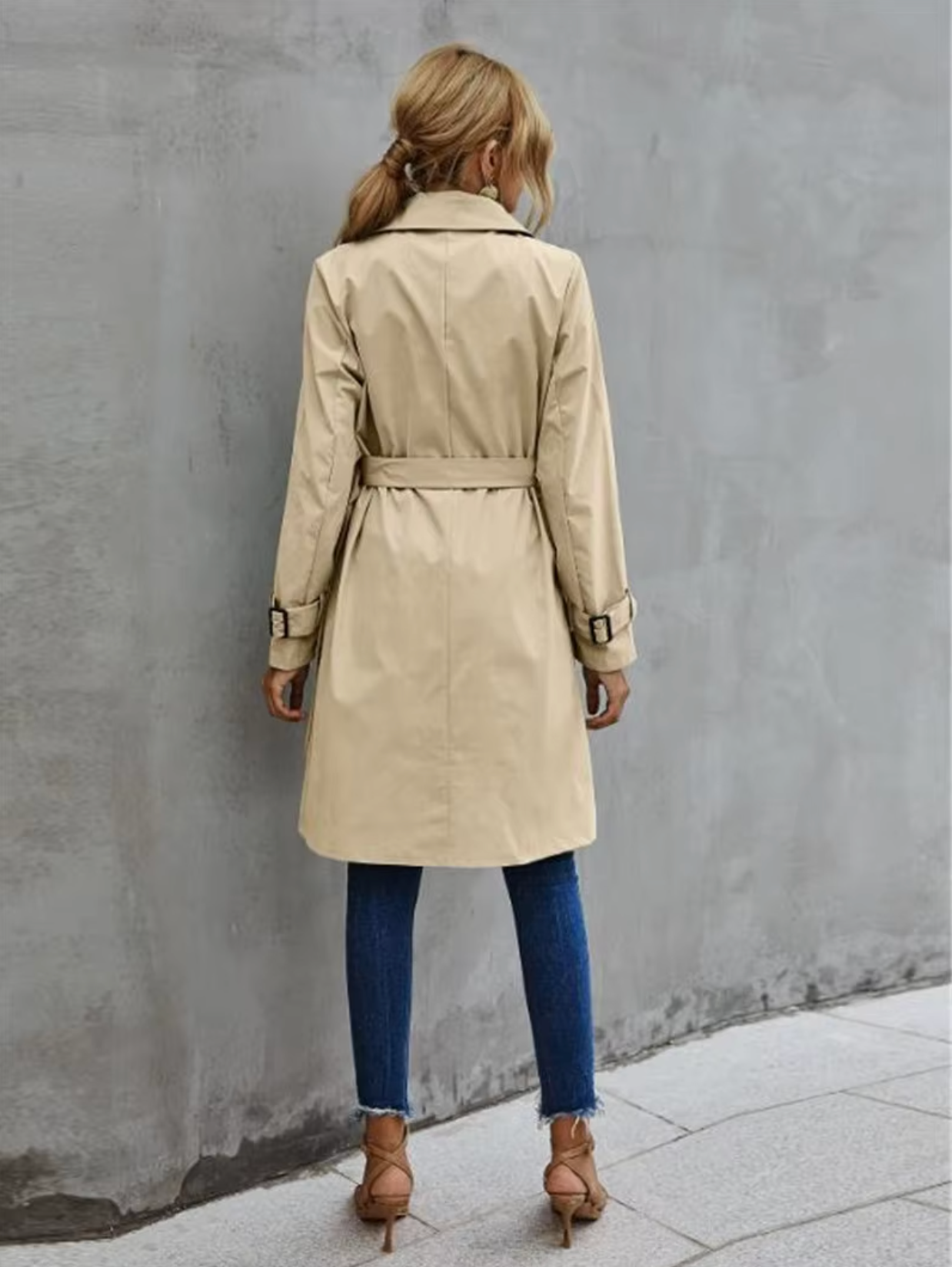 Ember – Casual dames trenchcoat met lange mouwen en tailleceintuur