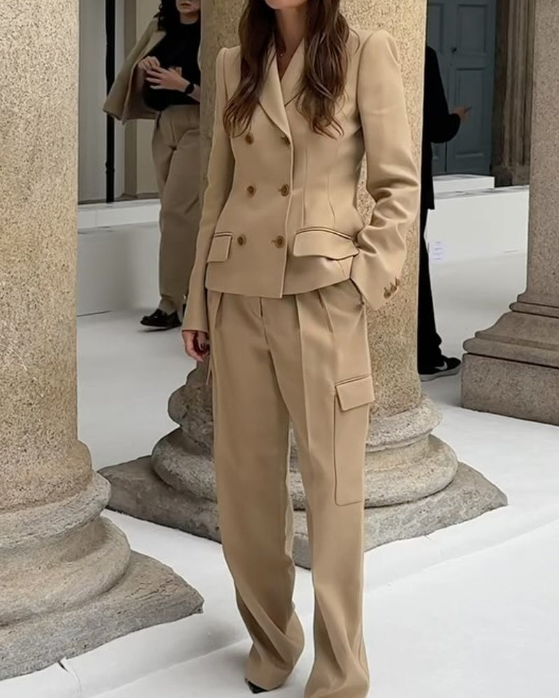 Haisley | Modieus Khaki pak met dubbele rij knopen Jas & Broek Set