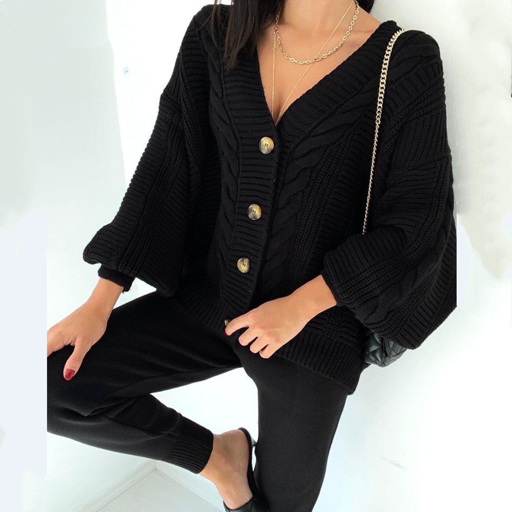 Emelina | Oversized gebreide kabeltrui en aansluitende broek - Knusse, chique gebreide kleding