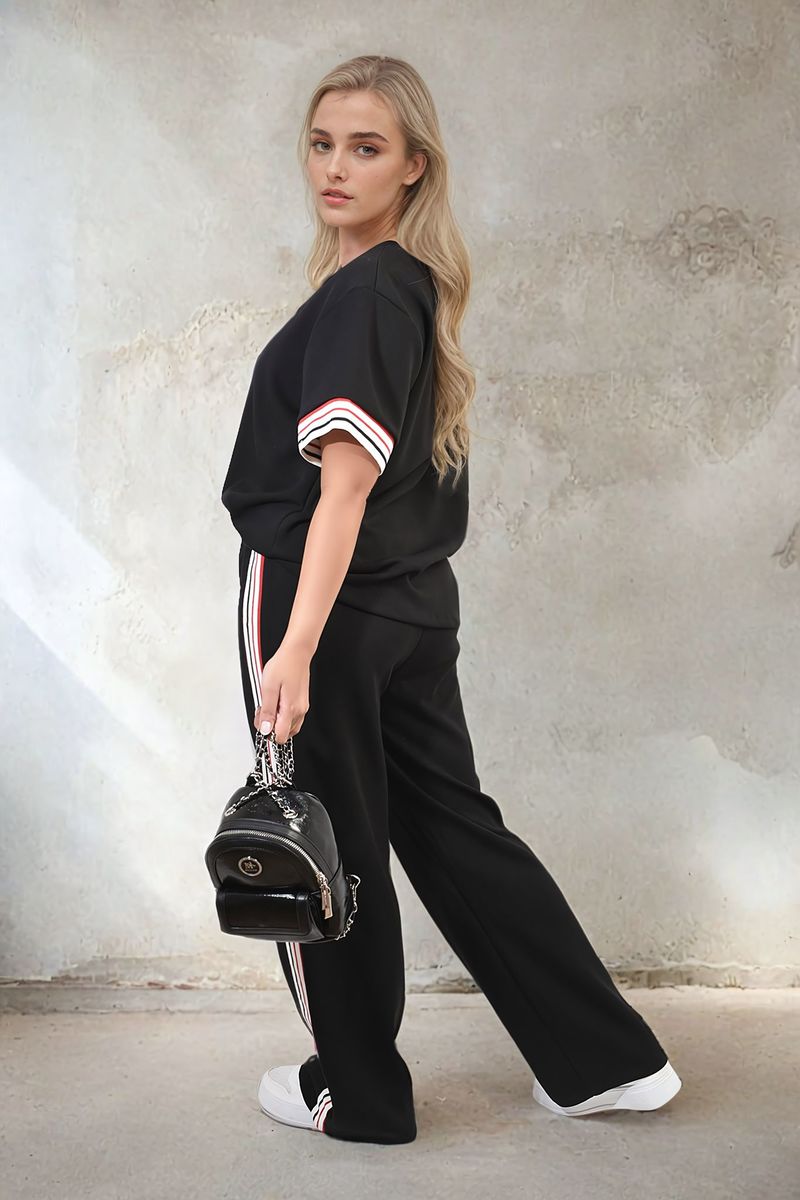 Aleida | Stijlvolle Contraststreep Top en Broeken Set