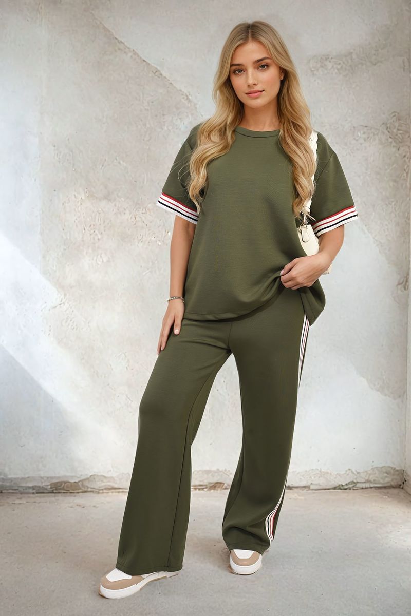 Aleida | Stijlvolle Contraststreep Top en Broeken Set