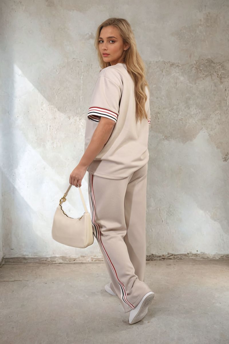 Aleida | Stijlvolle Contraststreep Top en Broeken Set
