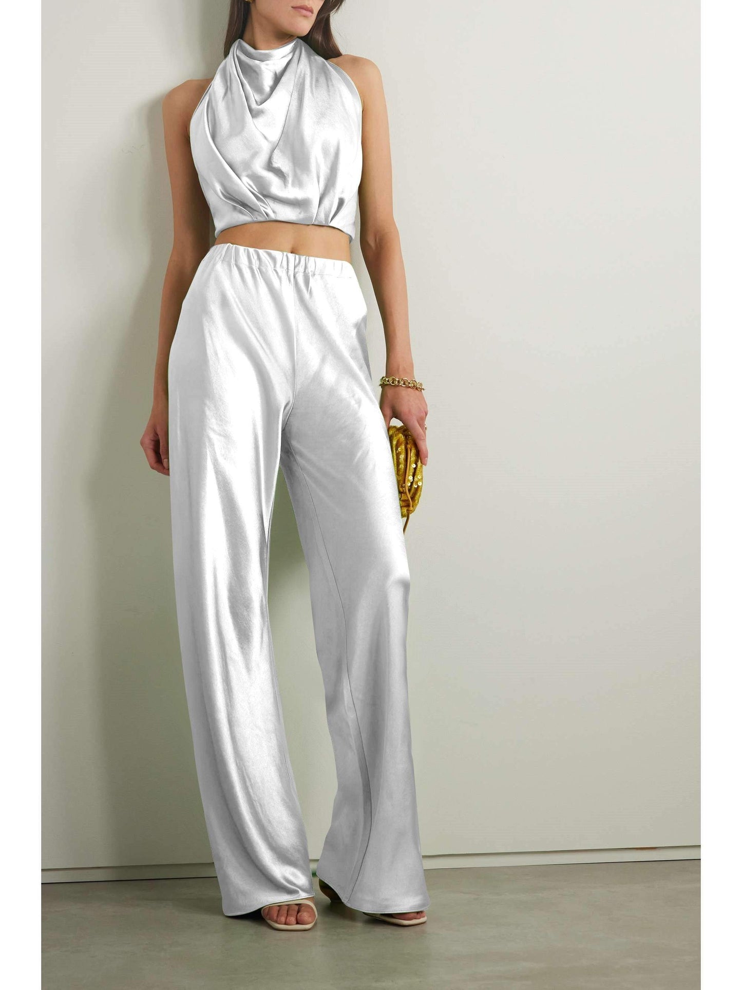 Ivory | Stijlvolle satijnen mouwloze top en broek set