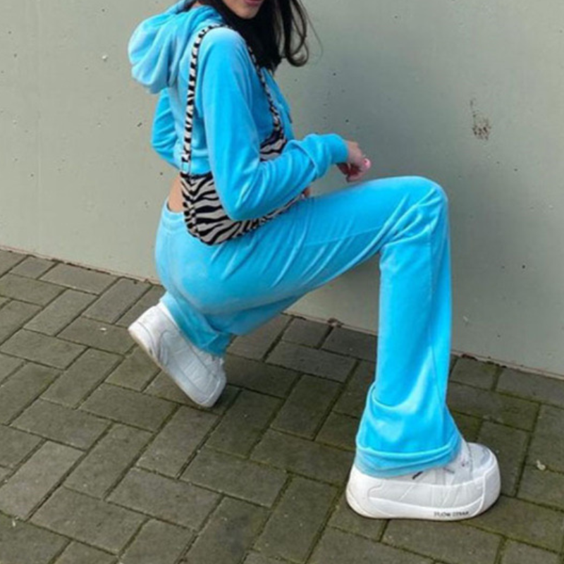 Majoy | Sportief elegant fluwelen pak met capuchon