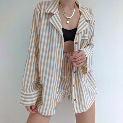 Belara | Chic Gestreept shirt en korte broek set