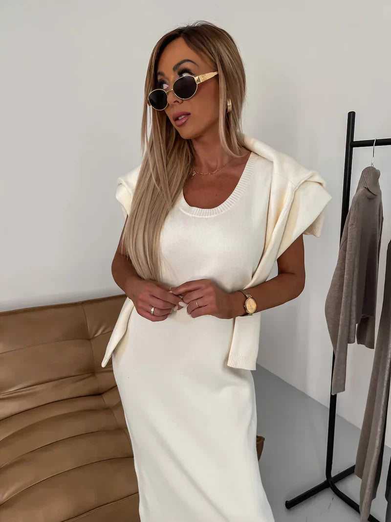 MIDI-JURK EN BLOUSE MET HOGE HALS