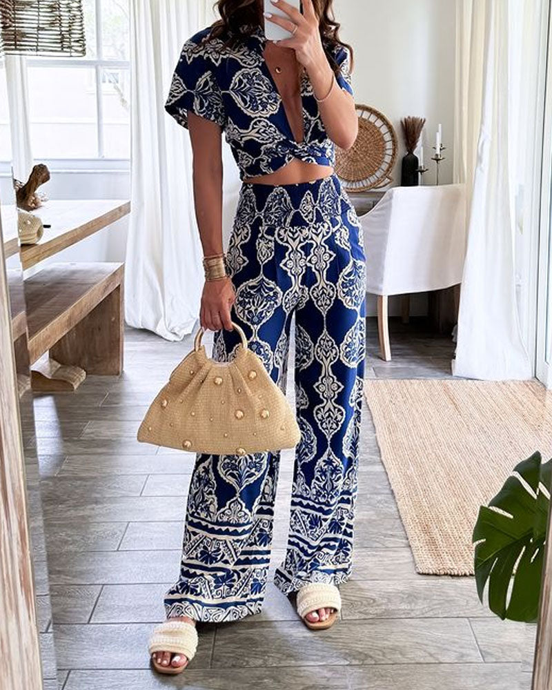 Lorelei | Vintage V-hals Bedrukte Top & Broek Set