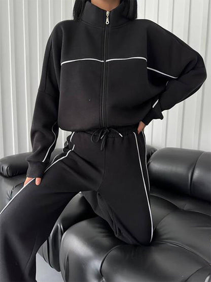 Urbana | Trendy trainingspak met rits en gevoerde zoomdetails