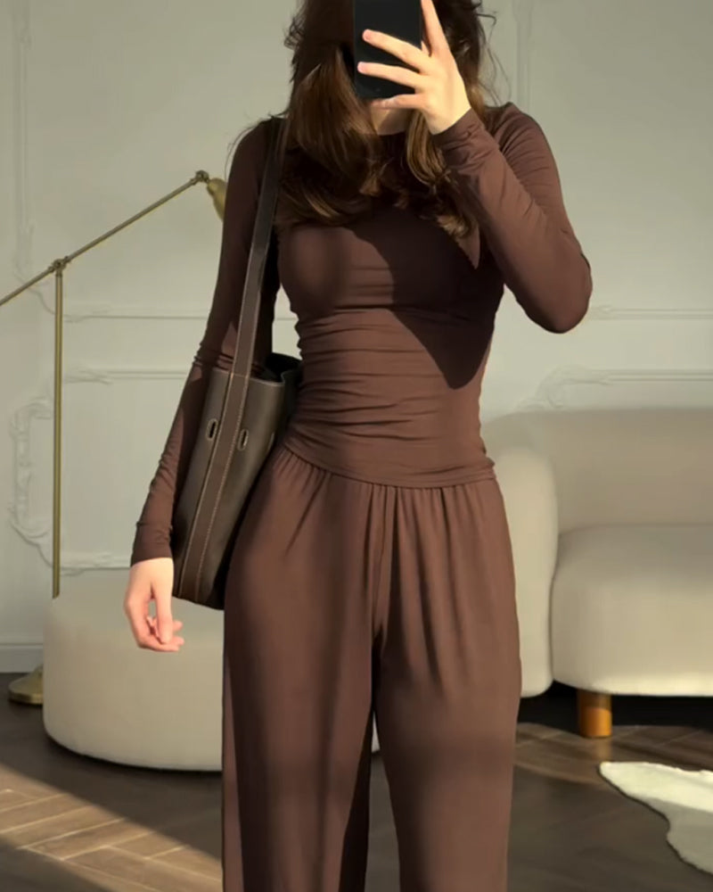 Nalani | Geraffineerde Slim-fit Top & Broek Set