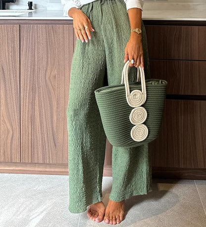 Salma | Casual geborduurde boomprint top en broek set