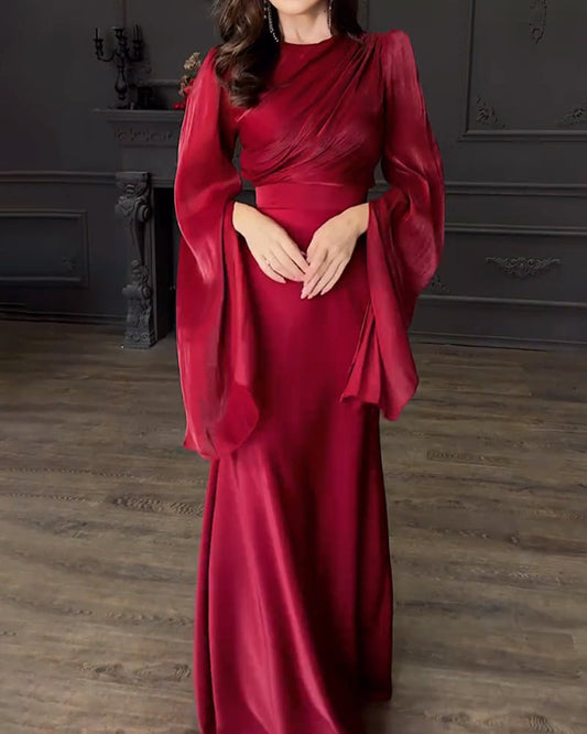 Arlene | Elegante satijnen split met lange mouwen, top en lange rok, tweedelige set