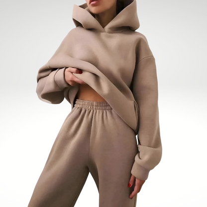 Freja | Sportieve cozy oversized hoodie en broek trainingspak