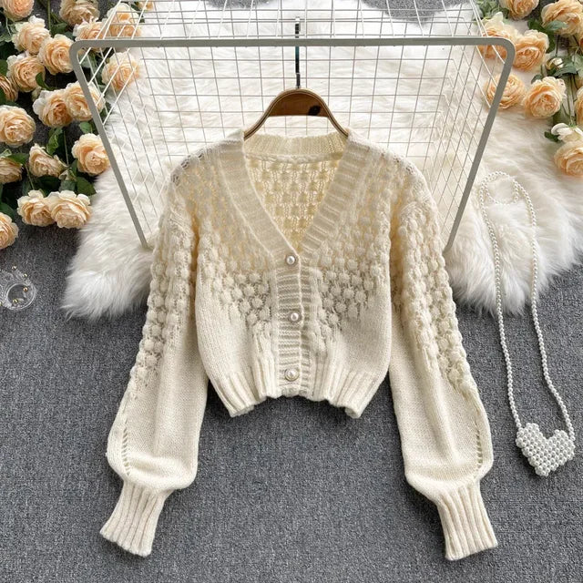 Lotte | Vest met parelknopen