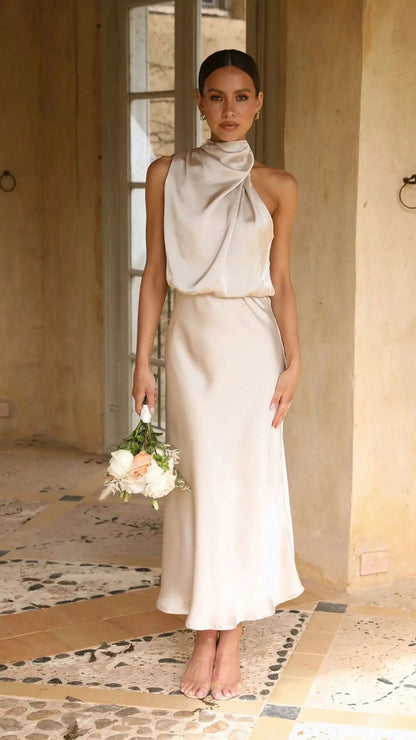 Maxi Jurk met Elastische Taille en Satijnen Draperie bij de Hals