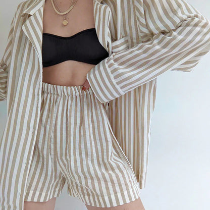 Belara | Chic Gestreept shirt en korte broek set