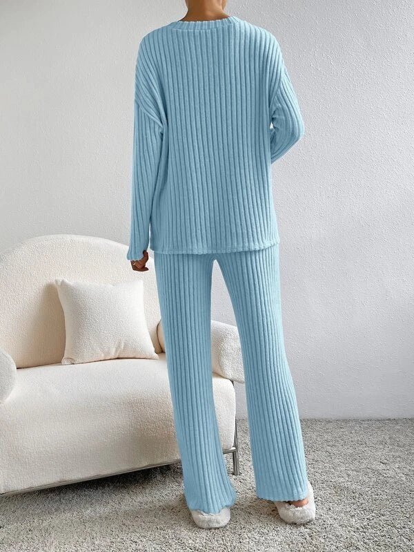 Marita | Knitted trousers and pants for women