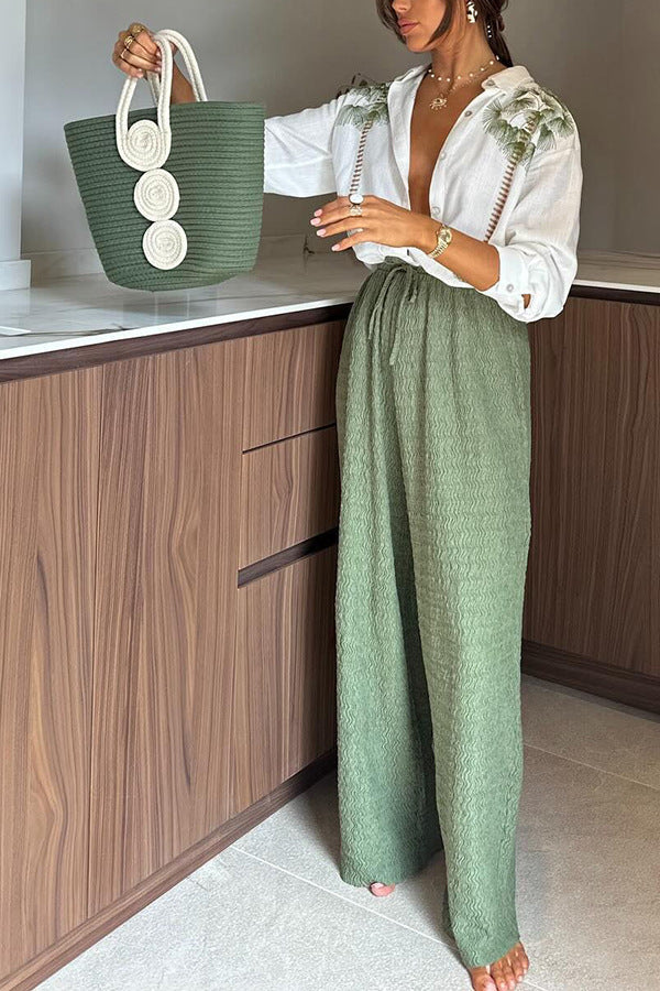 Salma | Casual geborduurde boomprint top en broek set