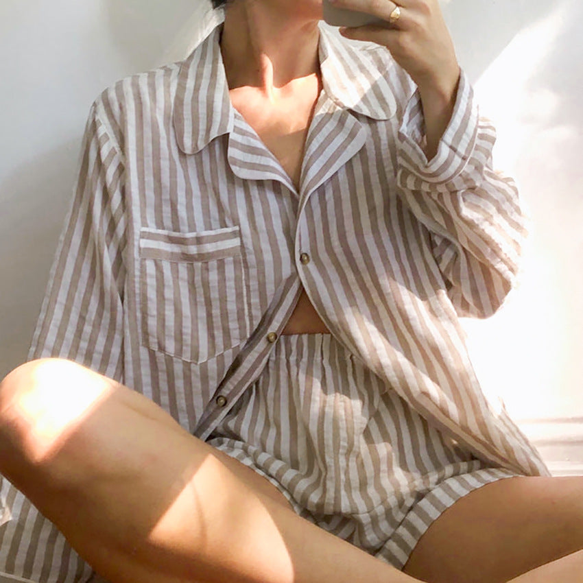 Belara | Chic Gestreept shirt en korte broek set