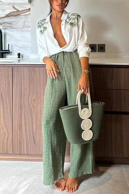 Salma | Casual geborduurde boomprint top en broek set