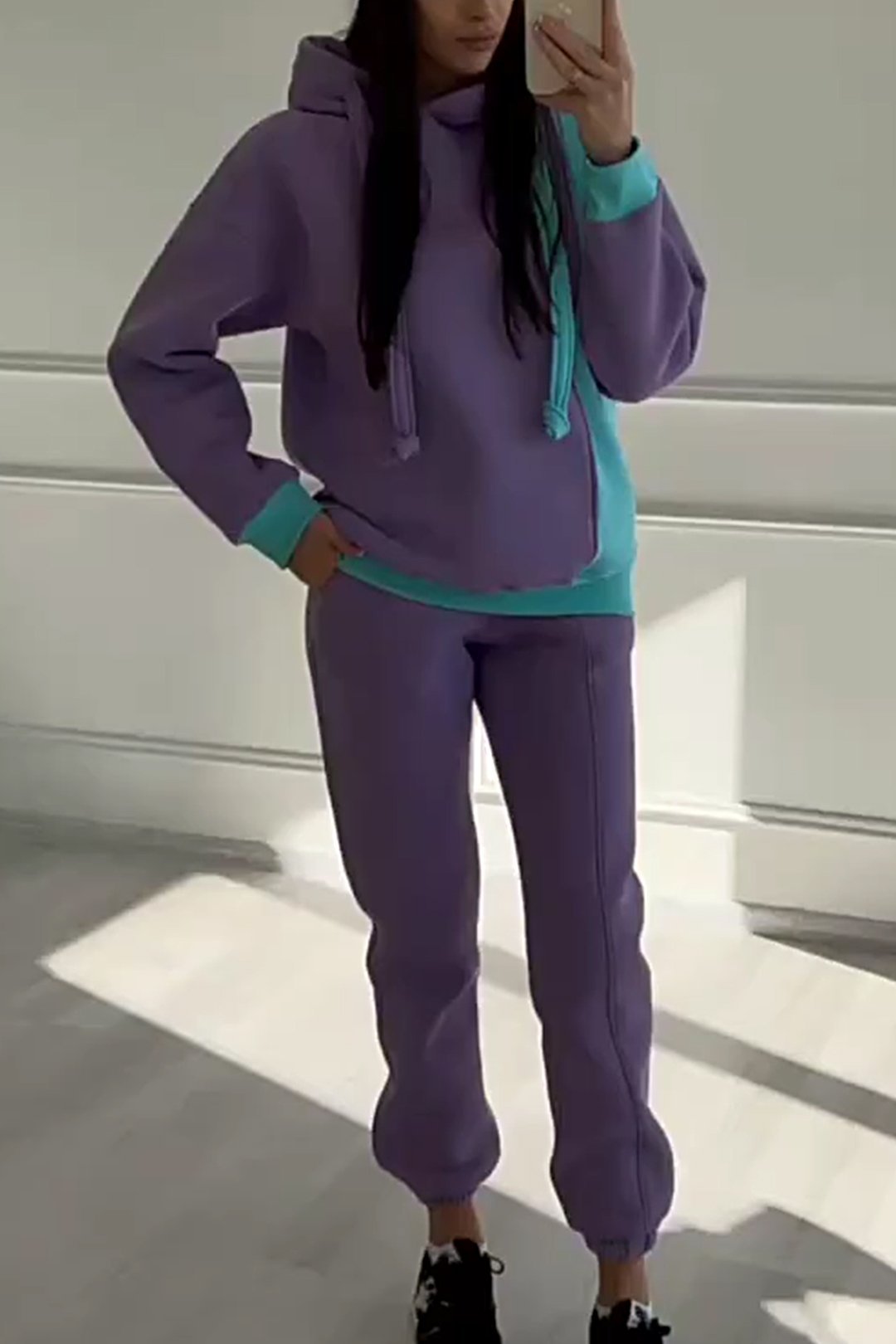 Vilma | Top en broek met capuchon in contrasterende kleuren