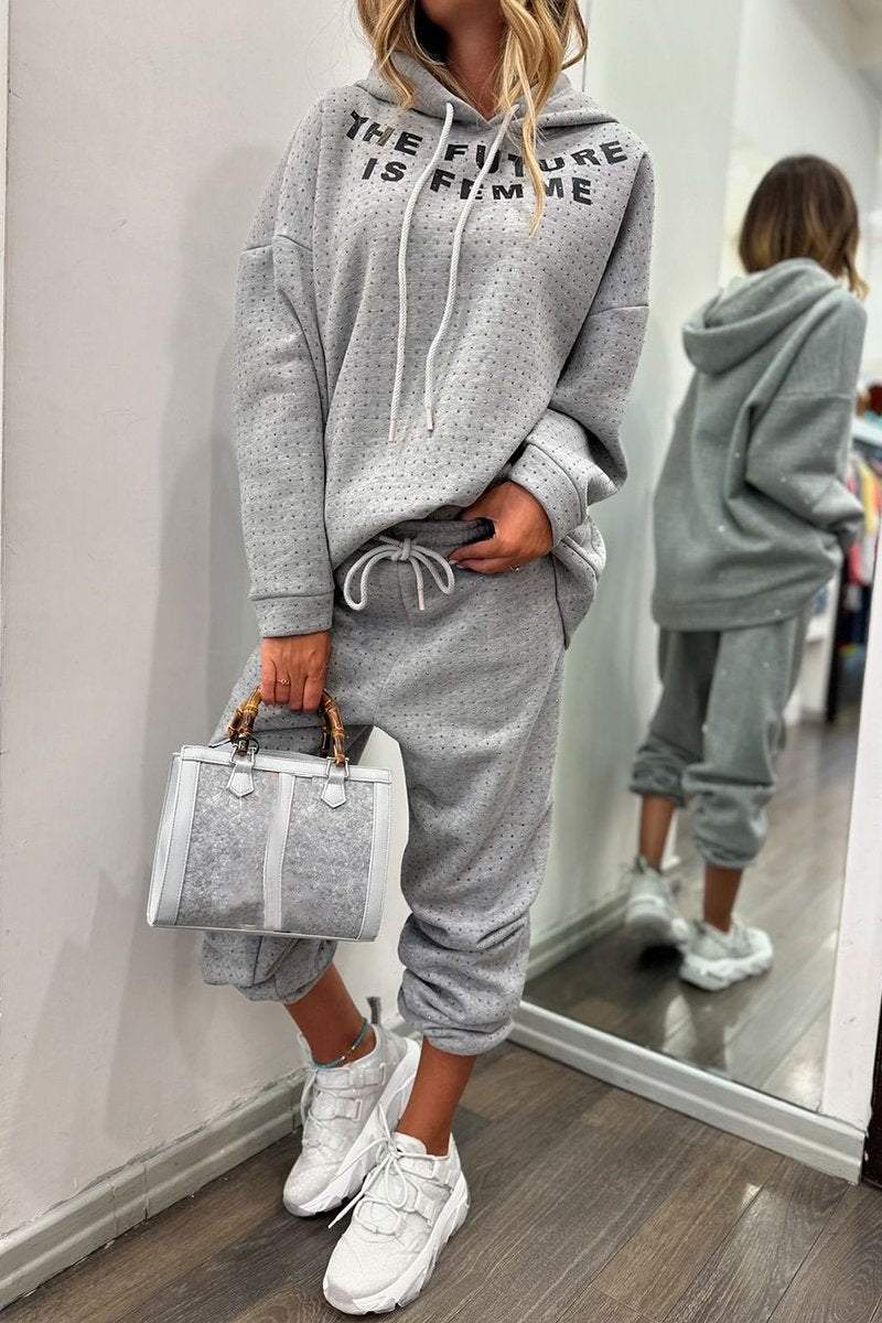 Nicolasa | Sportieve chique hoodie strass en broek set